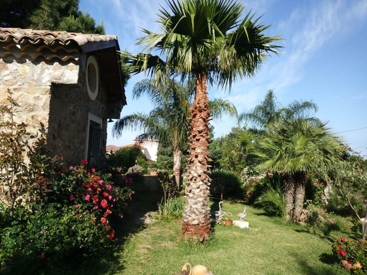 "Giardino Fiorito" Vila Gizzeria Exterior foto